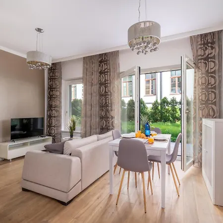 Luxury Quiet Centre - Terrace & 2 Bedrooms - 124m2 公寓 里加