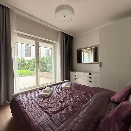 Apartment Luxury Quiet Centre - Terrace & 3 Bedrooms - 124m2
