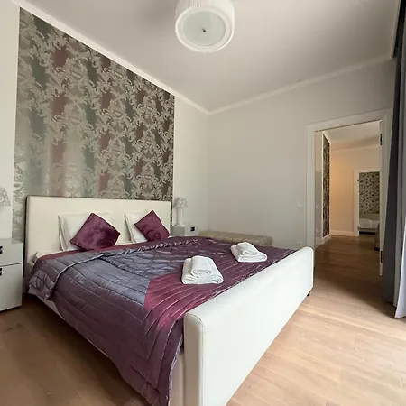 Luxury Quiet Centre - Terrace & 3 Bedrooms - 124m2 Riga