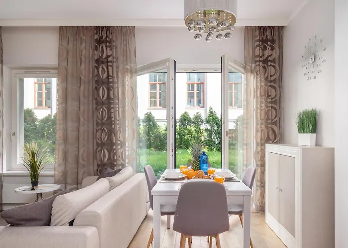 Elegant 124M2 Apartment With Terrace - Antonijas Street Апартаменты *