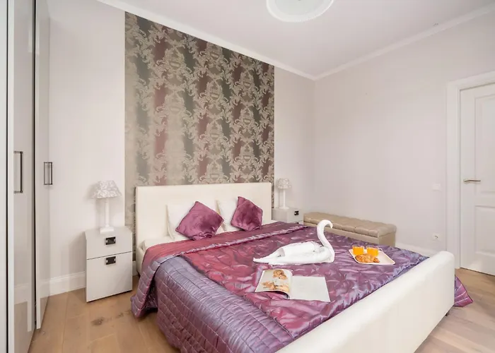 Luxury Quiet Centre - Terrace & 2 Bedrooms - 124m2 Riga