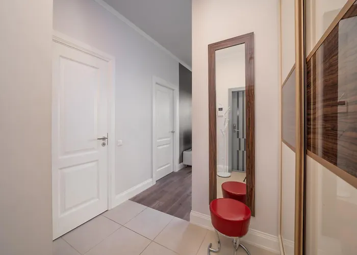 Luxury Quiet Centre - Terrace & 2 Bedrooms - 124m2 Dzīvoklis *